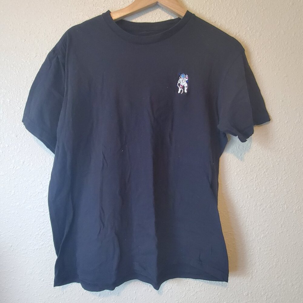 Eighty Eight Black t-shirt with astronut on the chest size large